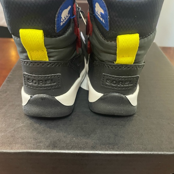 Sorel Whitney strap waterproof boots - Picture 3 of 6